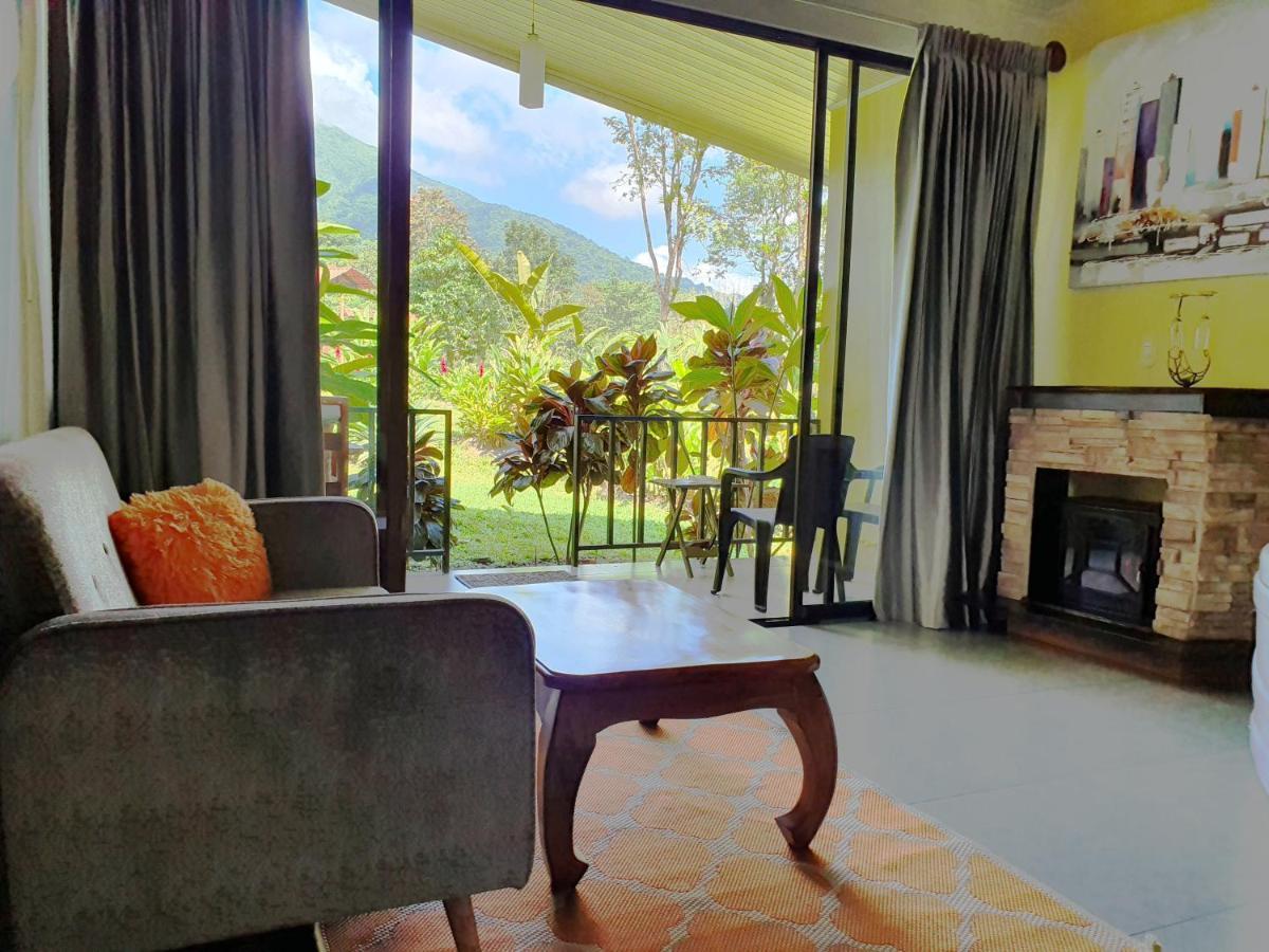 Yellow Tree Suites La Fortuna Exteriér fotografie